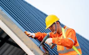 Fast & Reliable Emergency Roof Repairs in Westwood Lakes, FL